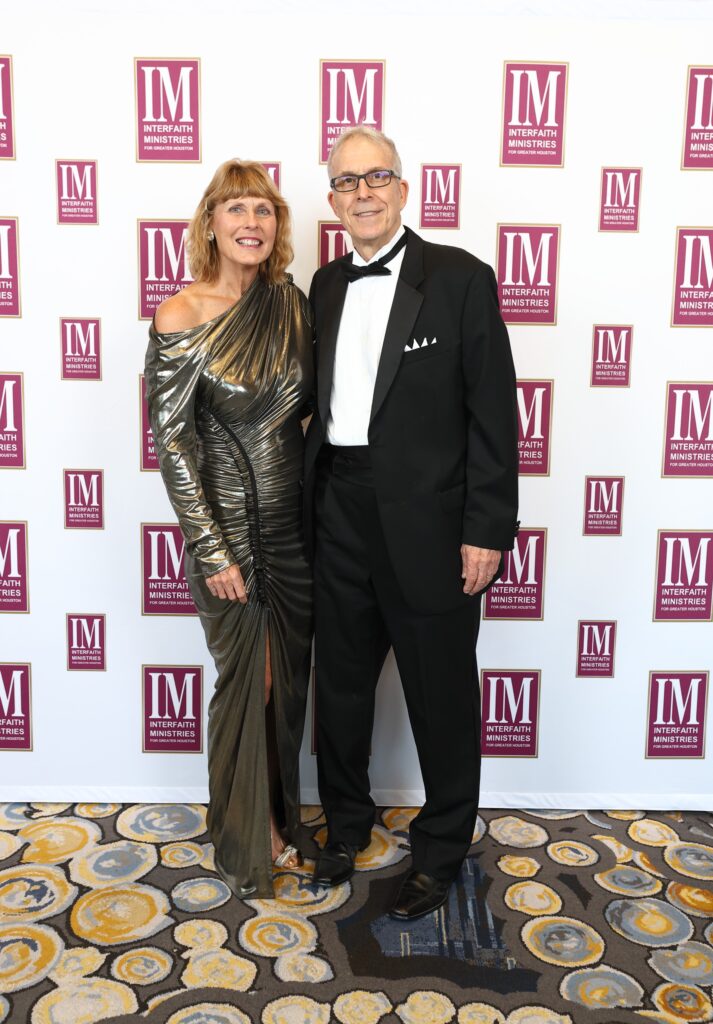 Ann & Ron Kaesermann at Interfaith Ministries annual Tapestry Gala at the Hilton Americas-Houston. (Photo by Quy Tran)