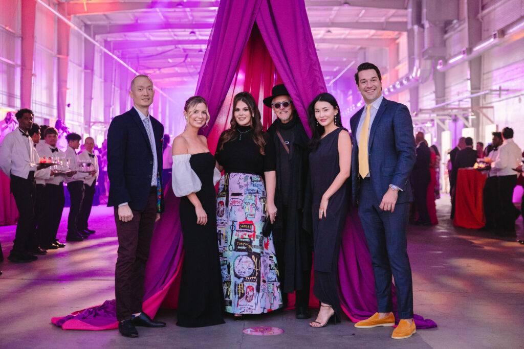 Gala co-chairs Mason & Meredith Barker, Hope Dorsett, featured artist McKay Otto, Skye & David Chao at Houston Arts Alliance's Add On Art Gala (Photo by Johnny Than)