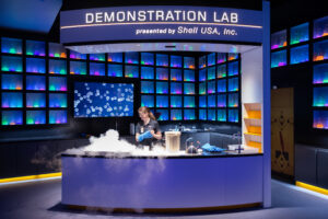 Demonstration Lab presented by Shell USA, Inc. (2) (Photo by Mike Rathke, HMNS Photographer)