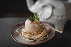 Eggcellent appetizer MaKiin