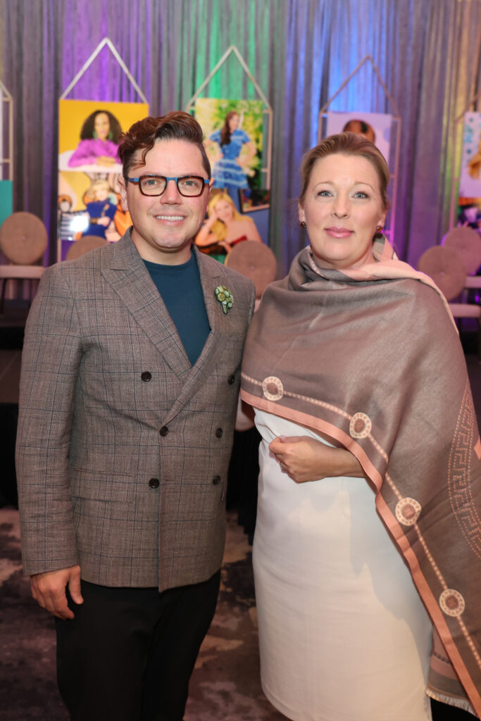 Fashion designer David Peck, TUTS executive director Hillary Hart at the Women of Substance luncheon. (Photo by Priscilla Dickson)
