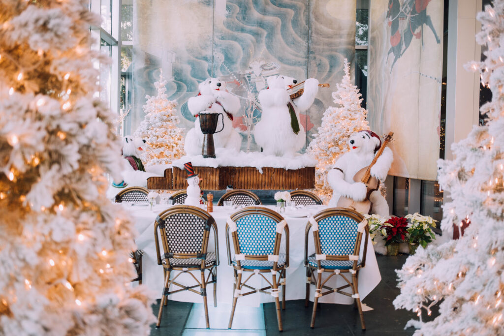 Who needs Antarctica when you have Mercat Bistro?