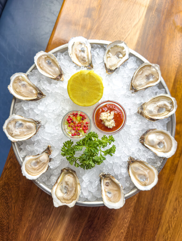 Hudson House east coast oysters (Photo by Becca Wright)