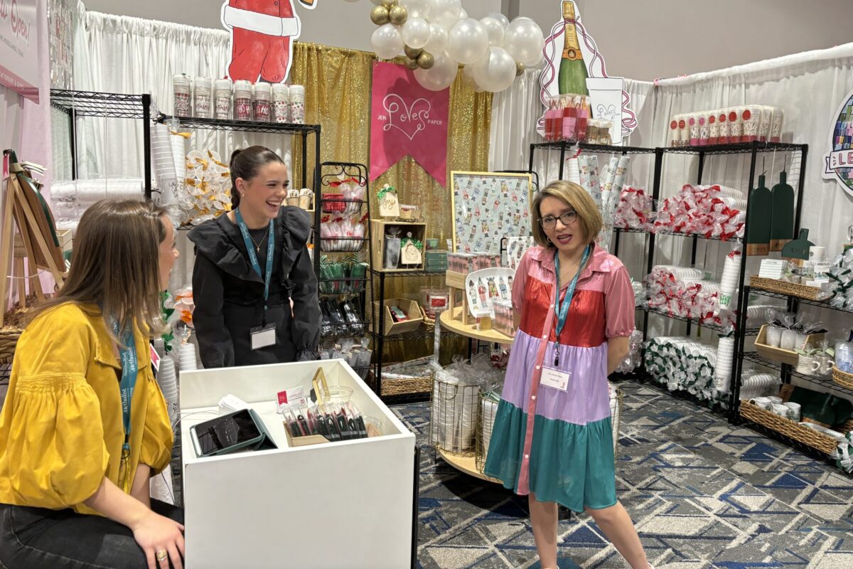 The Woodlands' Holly Jolly Holiday Market Creates a Supersized Shopping