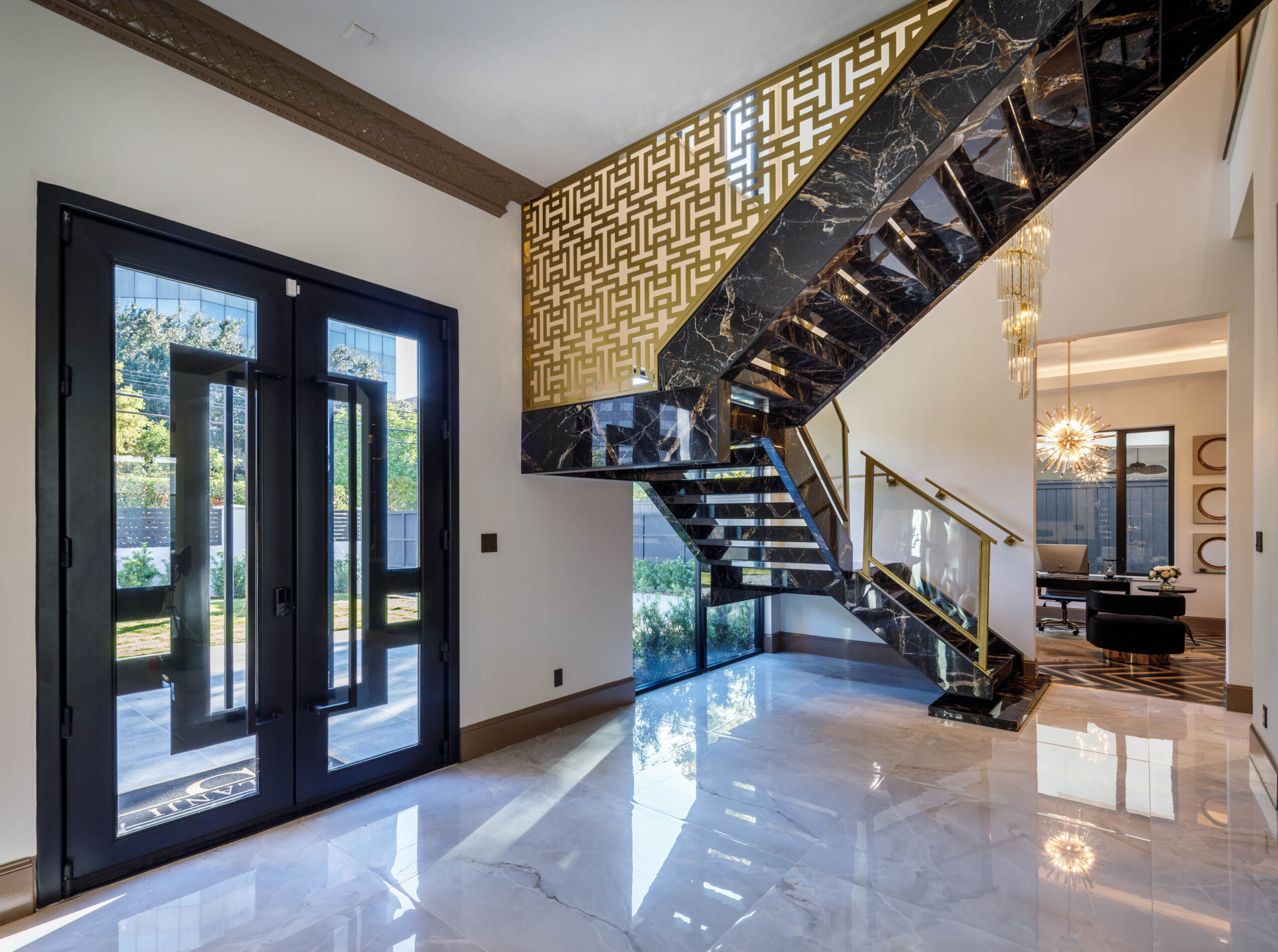 5576 San Felipe