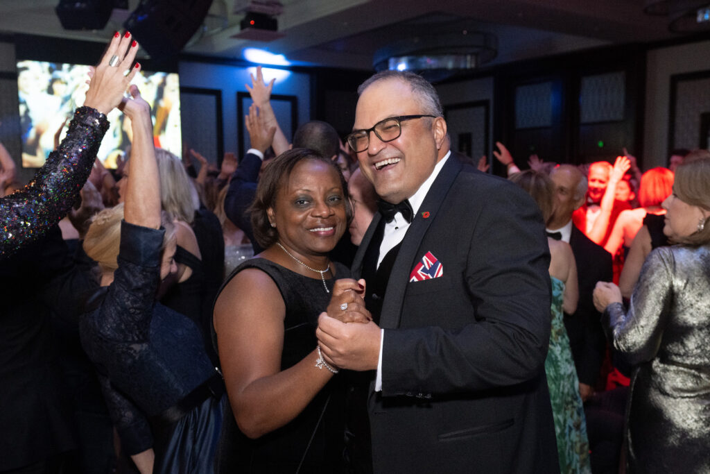 Jackie & British Consul General Richard Hyde at the British American Foundation of Texas gala (Photo by Wilson Parish)