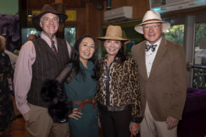Steven J. Roth and Thai-Ian Tran (Zoo To Do co-chairs) with Cindy Gummer and Chuck Gummer (Photo by Thomas Garza and Rob Wythe/Wythe Portrait Studio)