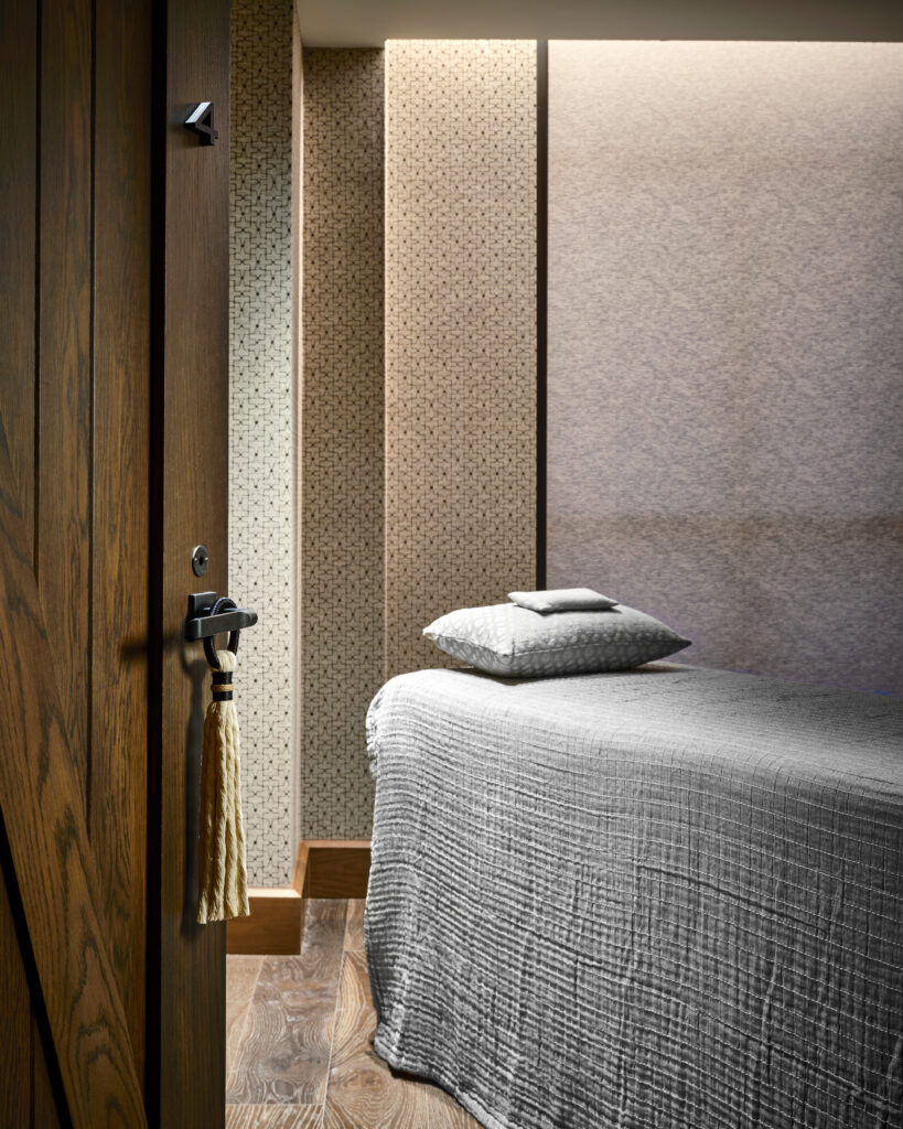 Relax and recharge at Ash.