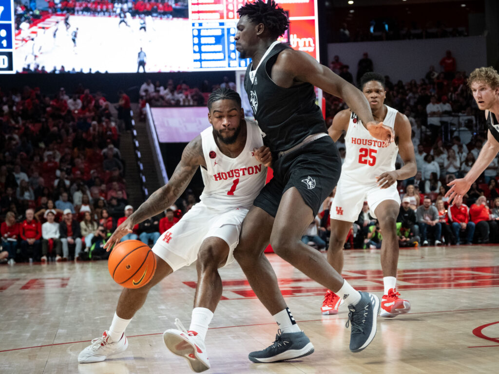 University of Houston point guard Jamal Shead knows how to pick his spots. (Photo by F. Carter Smith)