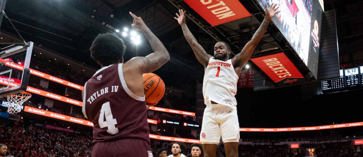University of Houston point guard Jamal Shead always looms large on defense for Kelvin Sampson's team. (Photo by F. Carter Smith)