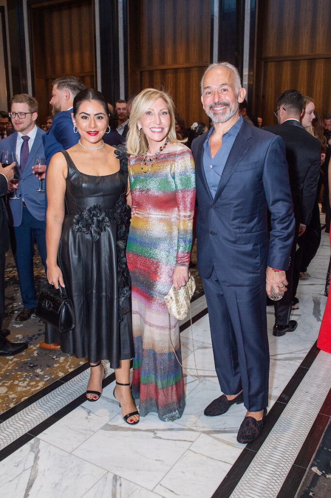 Elia Gabbanelli, Dr. Isaac & Lori Raijman at the Arts of Healing Foundation Physician Art Show and Dinner at the Post Oak Hotel (Photo by Jacob Power)