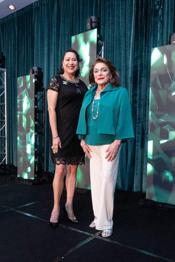 Laura Murillo, Beth Wolff at The Social Book's Houston Treasures awards dinner    at the Omni Houston Hotel (Photo by Daniel Ortiz)
