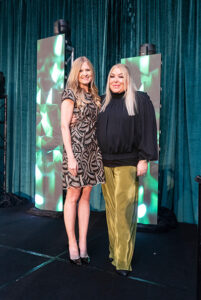 Honoree Melissa Williams Murphy introduced by past honoree Lara. Bell (Photo by Daniel Ortiz)
