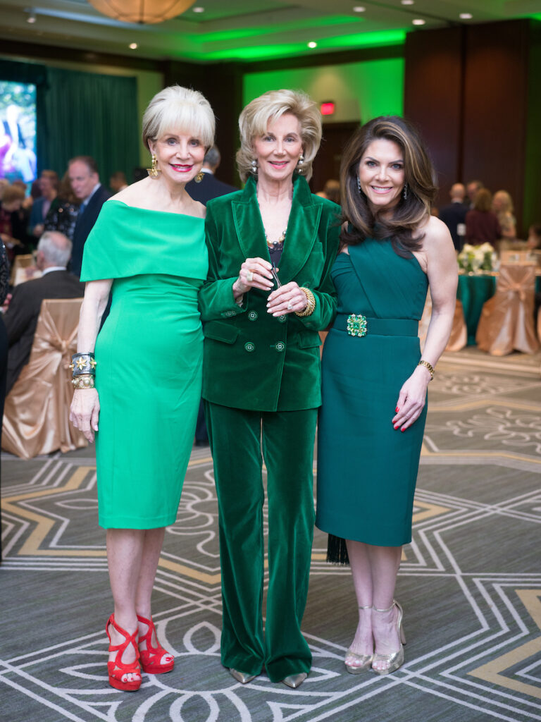 Leisa Holland-Nelson Bowman, Frann Lichtenstein and Monica Hartland at The Social Book's Houston Treasures awards dinner  (Photo by Daniel Ortiz)