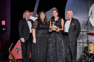 Spindletop Award Recipient Starlee Sykes with Dominic Macklon, Lia Vallone _ Clay Williams (Photo by PWL Studios/Fulton Davenport)