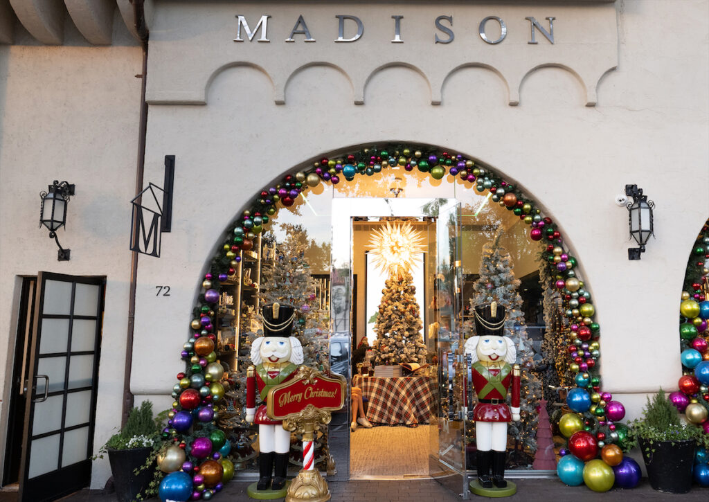 Scenes from the 2023 Highland Park Village Holiday Shopping Stroll. 