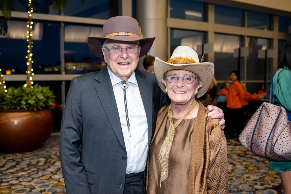 Honorary co-chairs Barbara & Barry Lewis (Photo by Mark Katz, Michelle West, Jeff Fitlow)