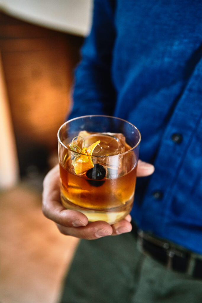 The Mansion at Commodore Perry offers several craft cocktails. (Courtesy of Auberge Resorts Collection)