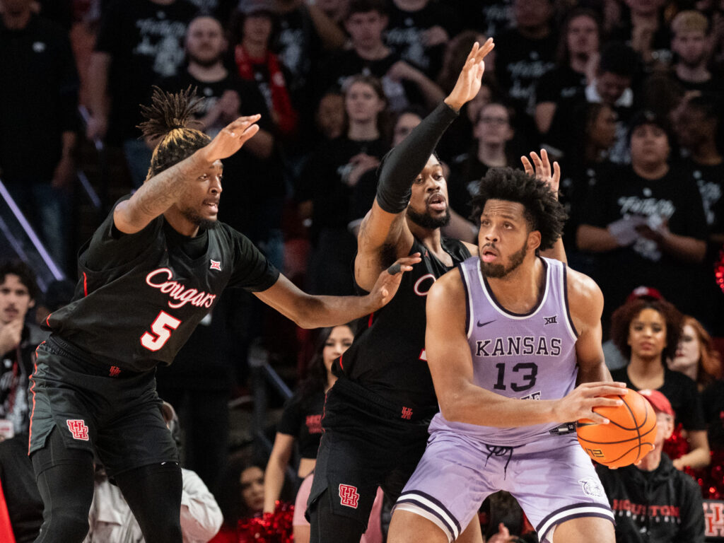 Two of Houston's Wingspan Warriors — center Ja'Vier Francis and power forward J'Wan Roberts — create defensive nightmares for opponents. (Photo by F. Carter Smith)