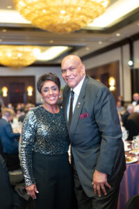 Linda Lorelle and Lou Gregory (Photo by Daniel Ortiz)
