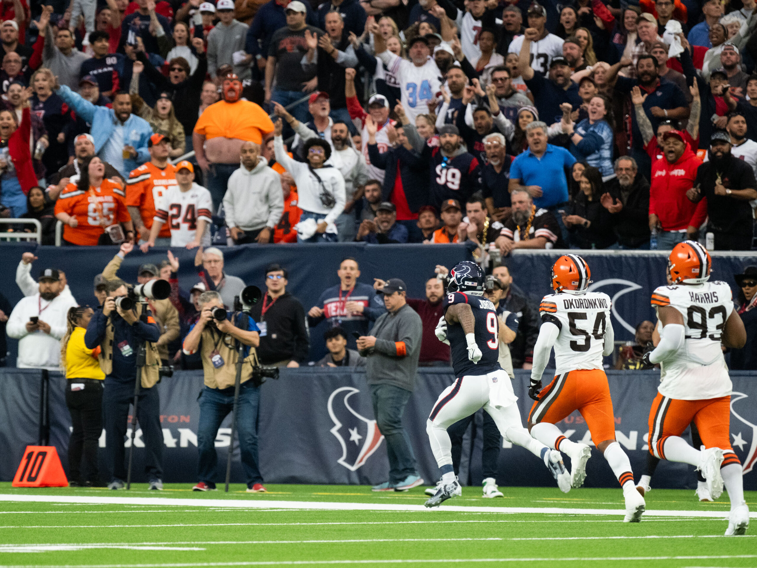 Houston Texans and quarterback C.J. Stroud faced the Cleveland Browns in the Wild Carded Playoff game at NRG Stadium