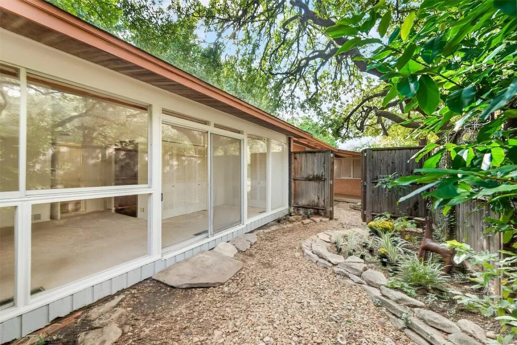 An original mid-century home for sale in North Dallas. 