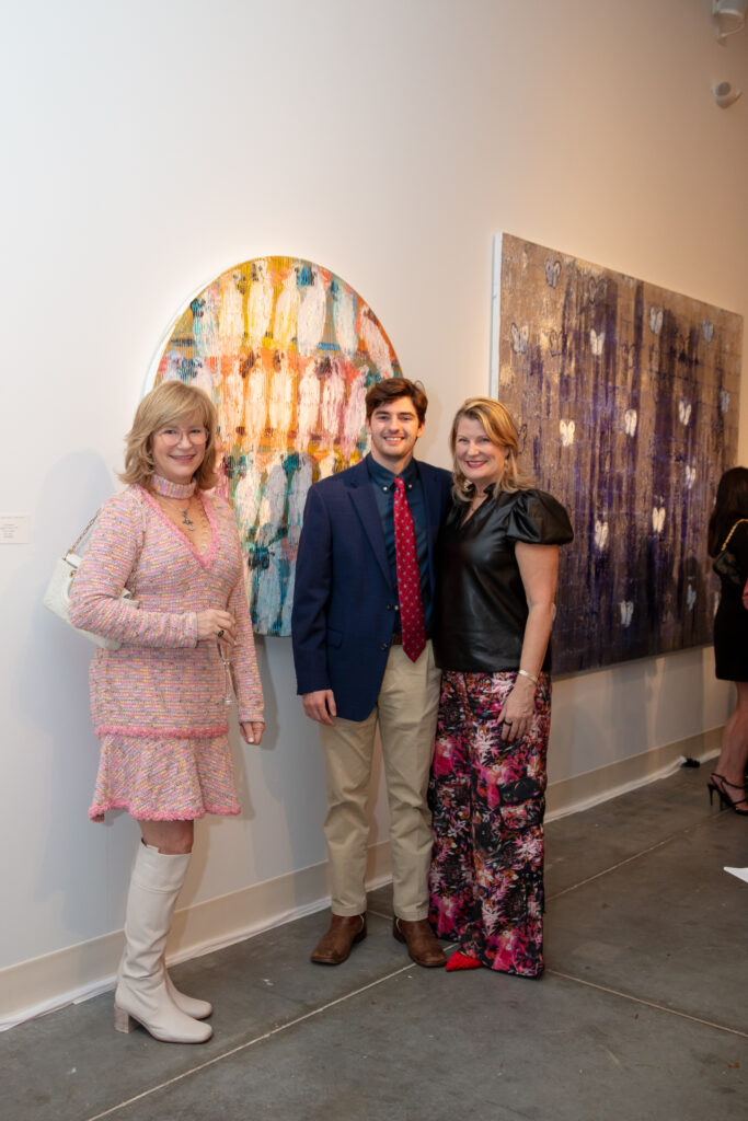 Julia Blailock, Jack Loh & Jennifer Burgess Loh at Laura Rathe Fine Art Hunt Slonem Dinner Party (Photo by Miroma Photography)
