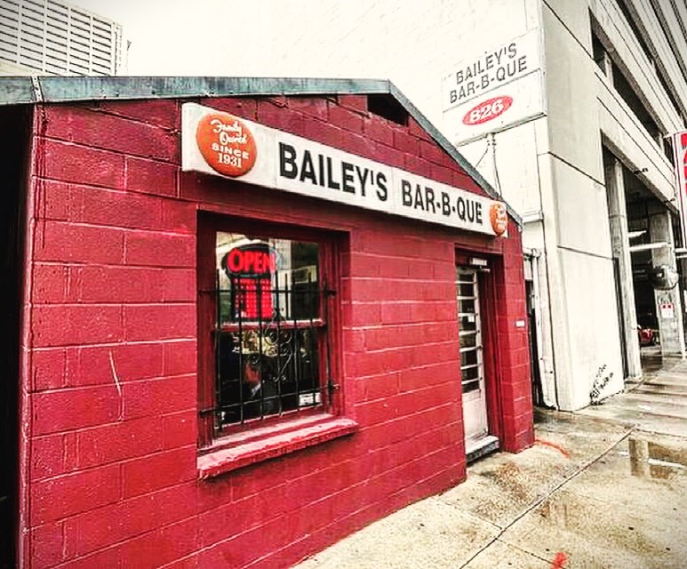 Bailey’s Bar B Que has seen the city of Fort Worth grow up around it since 1931.