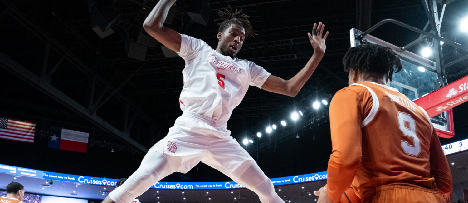 Ja’Vier Francis looms large fo Kelvin Sampson’s Houston team on defense. (Photo by F. Carter Smith)