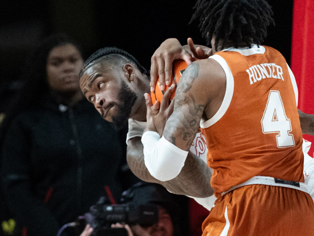 Jamal Shead and UH always fight for the ball and every possession. (Photo by F. Carter Smith)