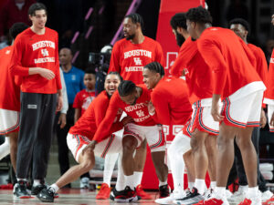 The #2 Houston Cougars defeated the #6 Iowa State Cyclones Monday at the Fertitta Center