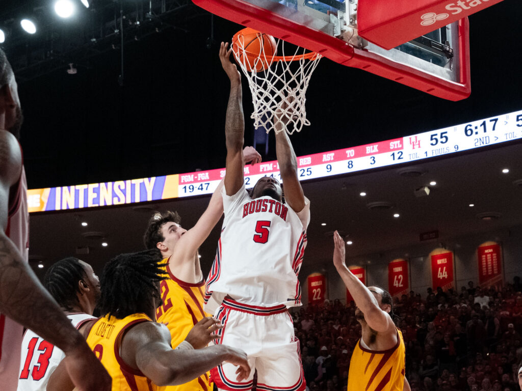 Ja'Vier Francis can finish inside for Houston's elite team. (Photo by F. Carter Smith)