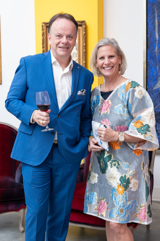 Paul Mason, Meredith Lamberton at Laura Rathe Fine Art Hunt Slonem Dinner Party (Photo by Miroma Photography)