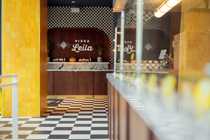 Pizza Leila's charming outpost in the Dallas Arts District.