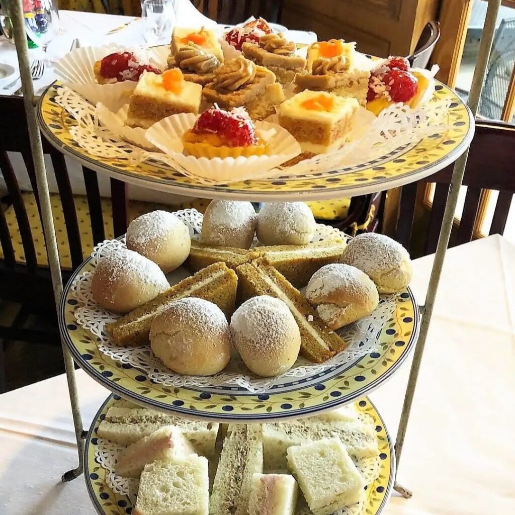 Lavendou Dallas Tea