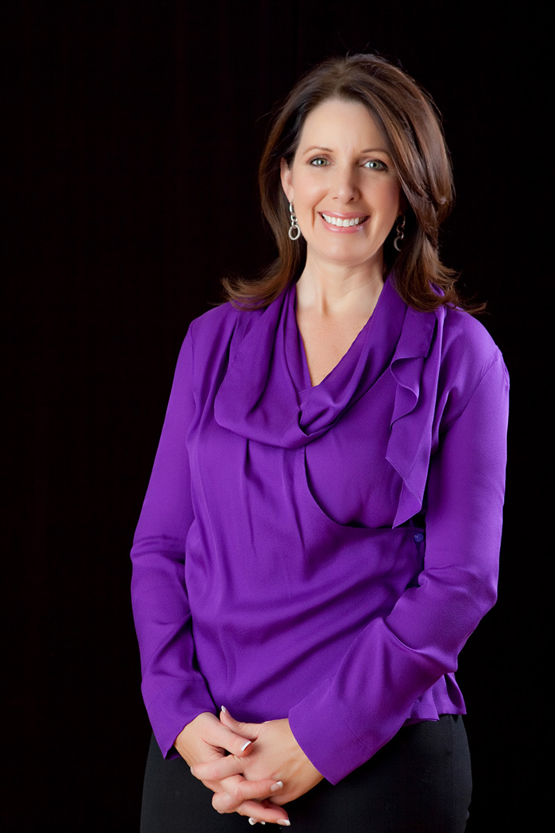 Elizabeth Anthony owner Julie Roberts celebrates 37 years in the luxury fashion business.