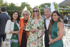 Linda Chiang, Neely Nelson, Claudia Kreisle, Willie Chiang, Lupe Bustamente (Priscilla Dickson)