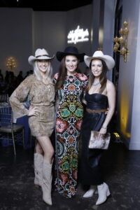 Marti Grizzle, Helen Winchell & Alba Reed (Photo by Quy Tran Photography)