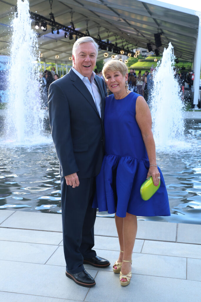 Norman & Donna Lewis at Memorial Hermann's Dancing in the Moonlight fundraiser (Photo by Priscilla Dickson)