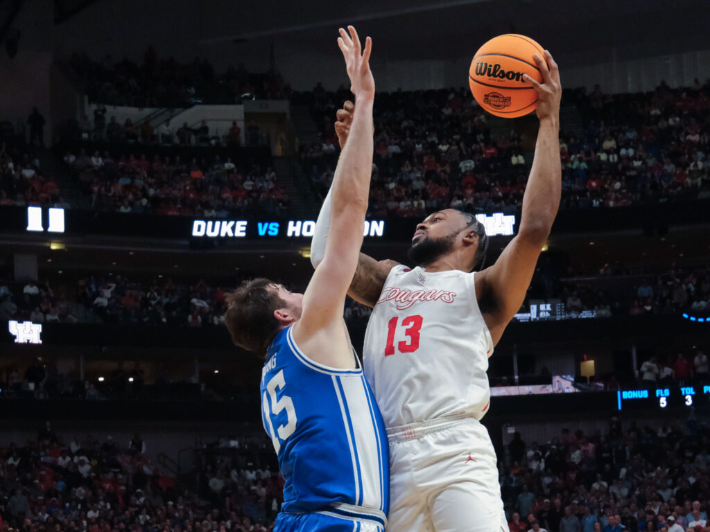 Houston power forward J'Wan Roberts doesn't let anyone speed him up. (Photo by F. Carter Smith)