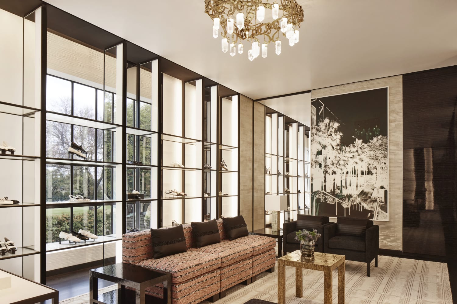chanel_dallas-boutique-reopening-10-LD