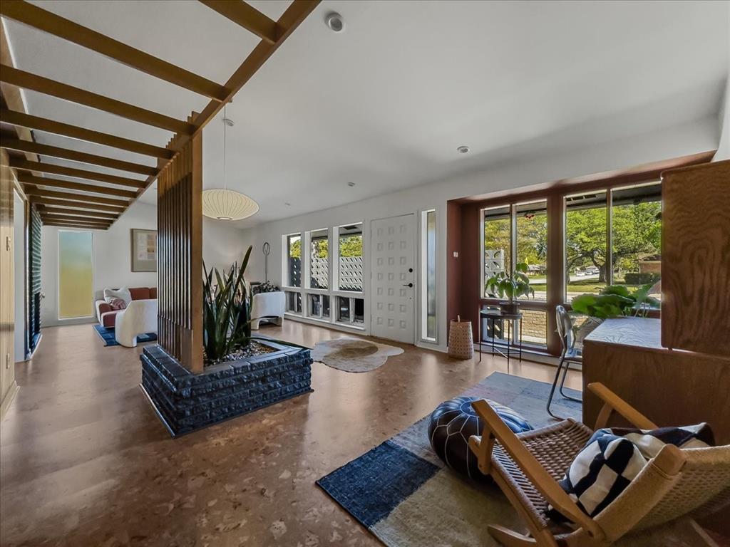 The entry is flooded with natural light. 