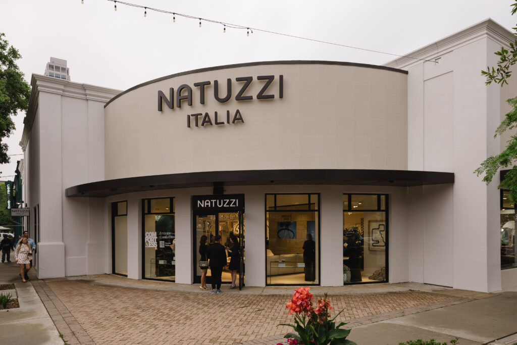 (Photo by Johnny Than)