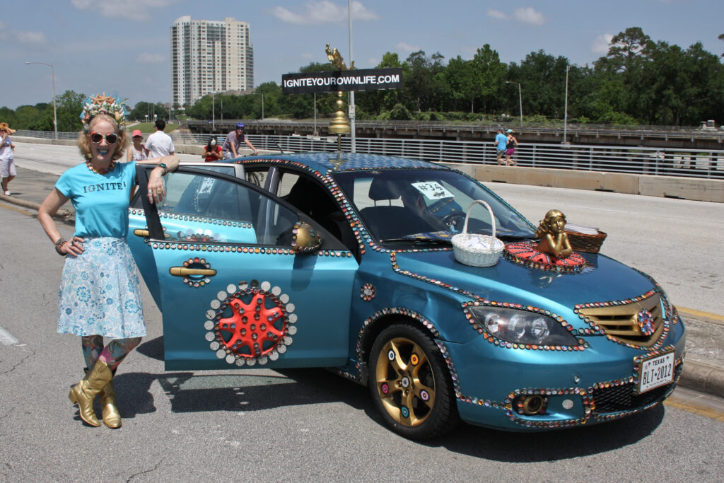 Sarah Gish's second art car, Hubba Hubba (Photo by Kim Coffman)