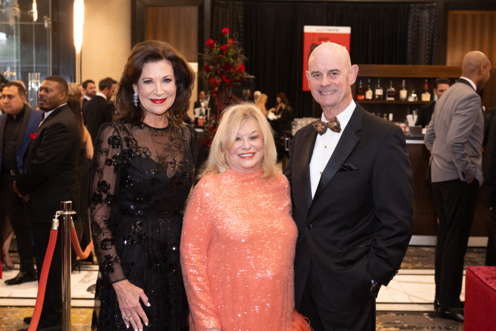 Betty Hrncir, Sidney Faust, John Hrncir at the Alley Theatre gala. (Photo by Wilson Parish)