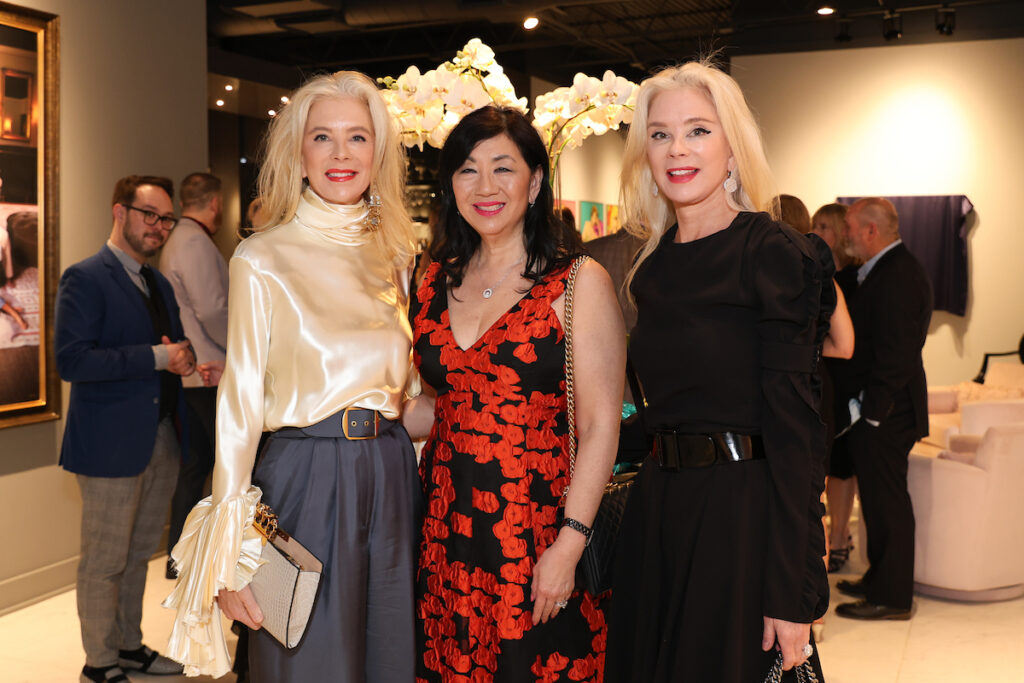 Tena Lundquist Faust, Dr. Alica Mao Brams, Tama Lundquist at the portrait unveiling at Gittings  (Photo by Priscilla Dickson)