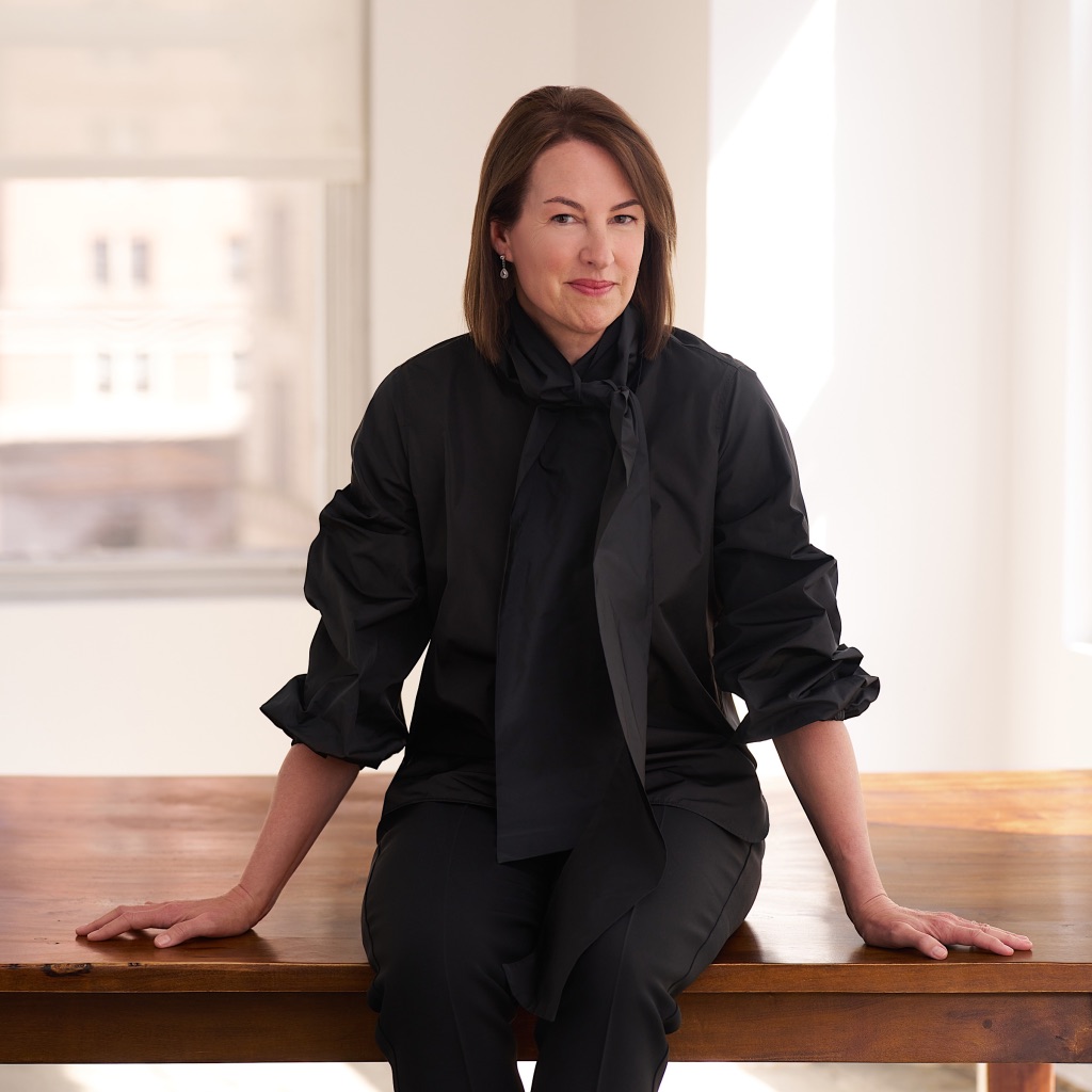 Rebecca Birdwell, moderator at Visual Comfort & Co.