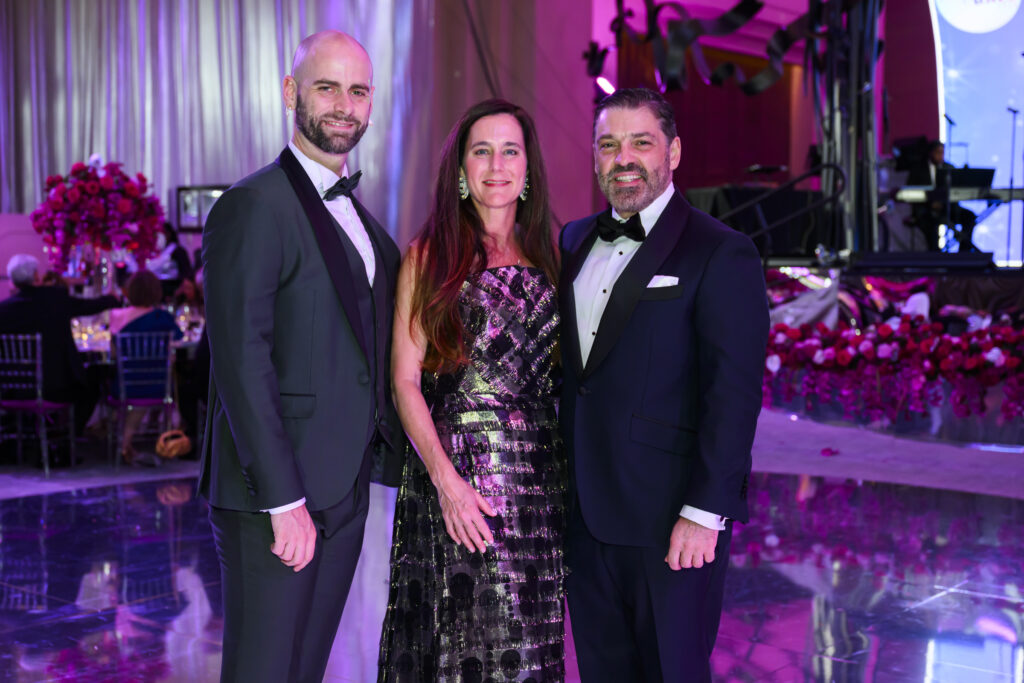 Colin Michael Brush, Marcia & Alfredo Vilas at the Houston Grand Opera 'Mirror Ball'  (Photo by Michelle Watson, Catchlightgroup.com)