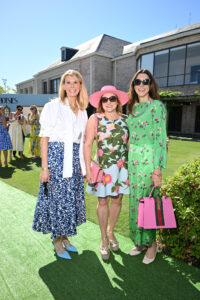 Elizabeth Murphy , Mignon Gil, Laura Jones