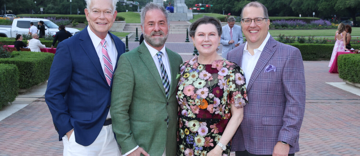 Jay Jones, Terry Wayne Jones, Shawn Stephens, Jim Jordan – Evening in the Park Chairs (Photo by Priscilla Dickson)